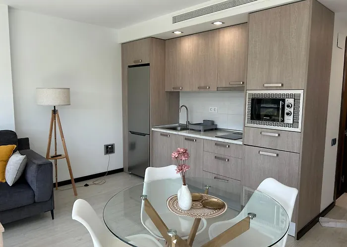 Parking Y Piscina Incluido Апартаменти Кордова