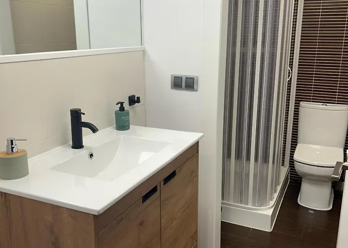 Parking Y Piscina Incluido Cordova